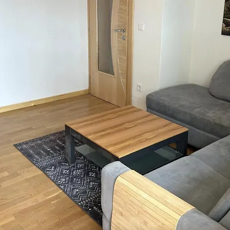 Riant Gelegen Ruime Villa Bodensdorf