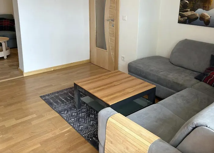 Riant Gelegen Ruime Villa Bodensdorf