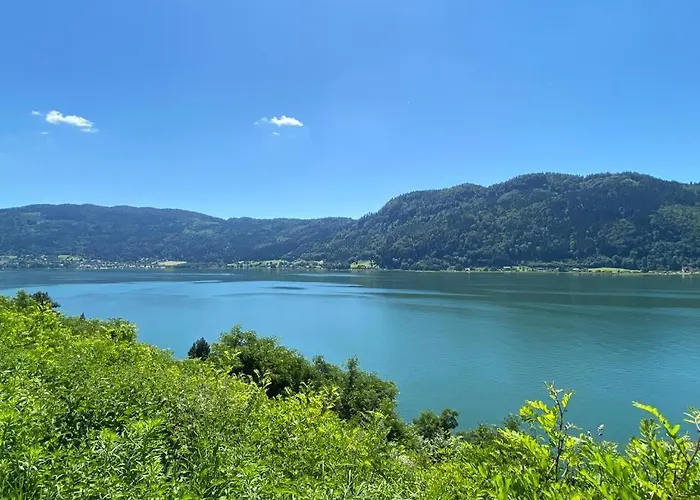 Villa Riant Gelegen Ruime Bodensdorf